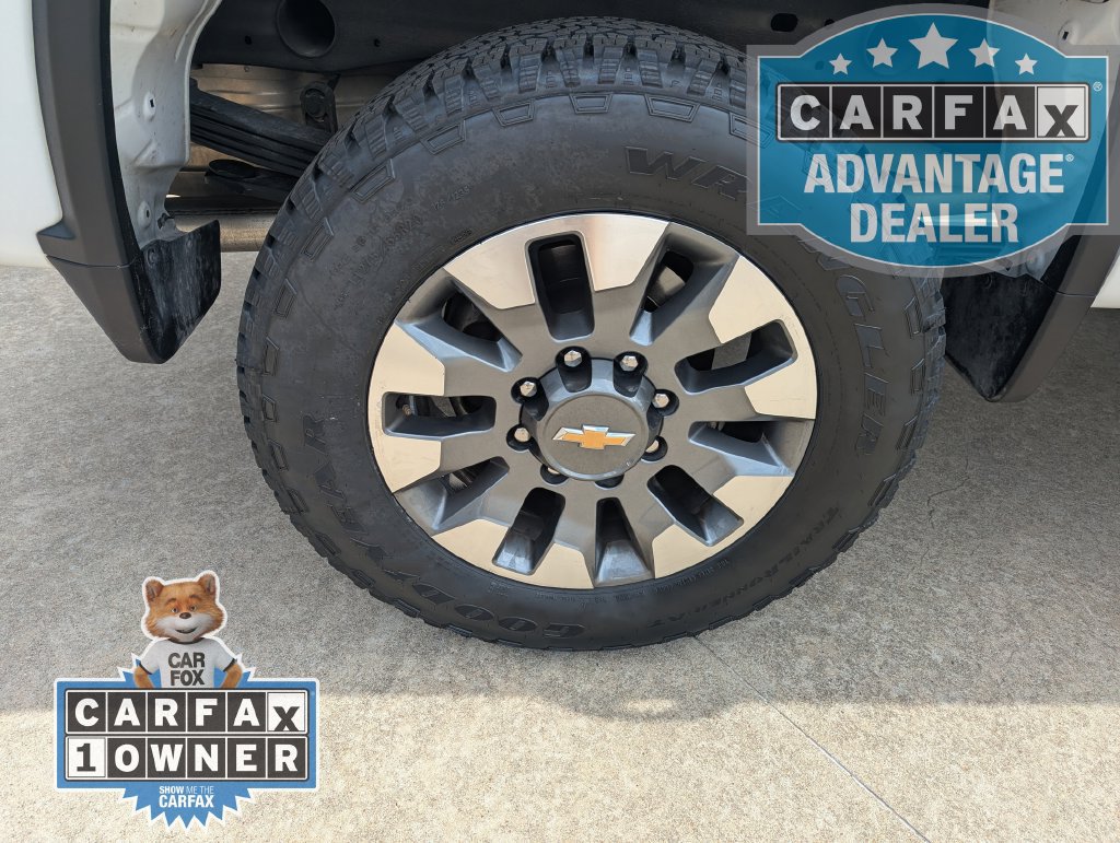 Certified 2024 Chevrolet Silverado 2500 Custom w/ Custom Value Package AWD/4WD image 4