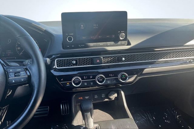 Used 2025 Honda Civic Sport image 6