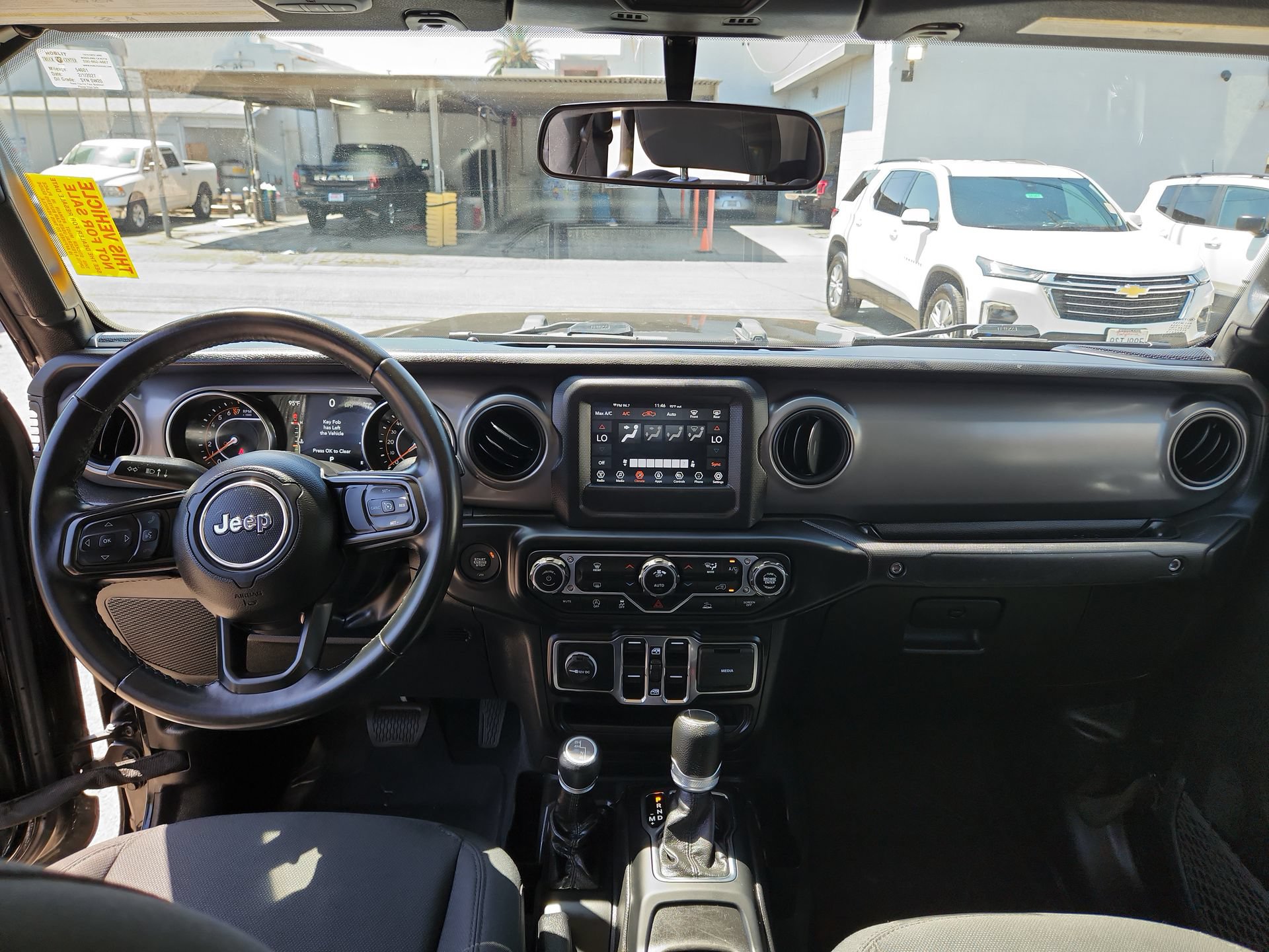Used 2022 Jeep Gladiator Sport AWD/4WD image 25