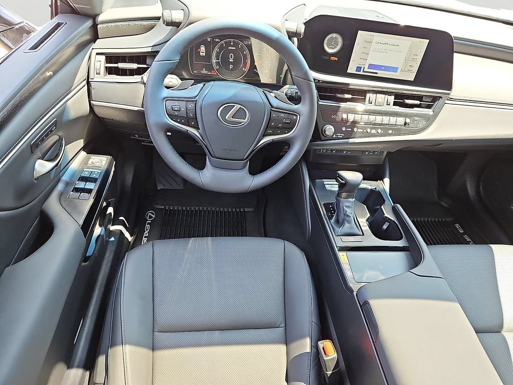 Certified 2023 Lexus ES 250 w/ Premium Package AWD/4WD image 13