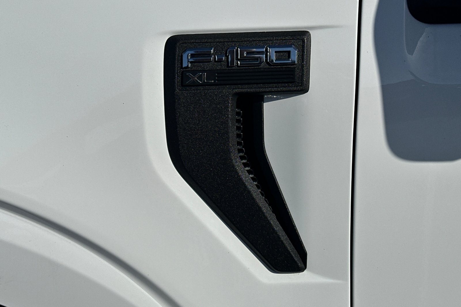 Used 2025 Ford F150 XL AWD/4WD image 23