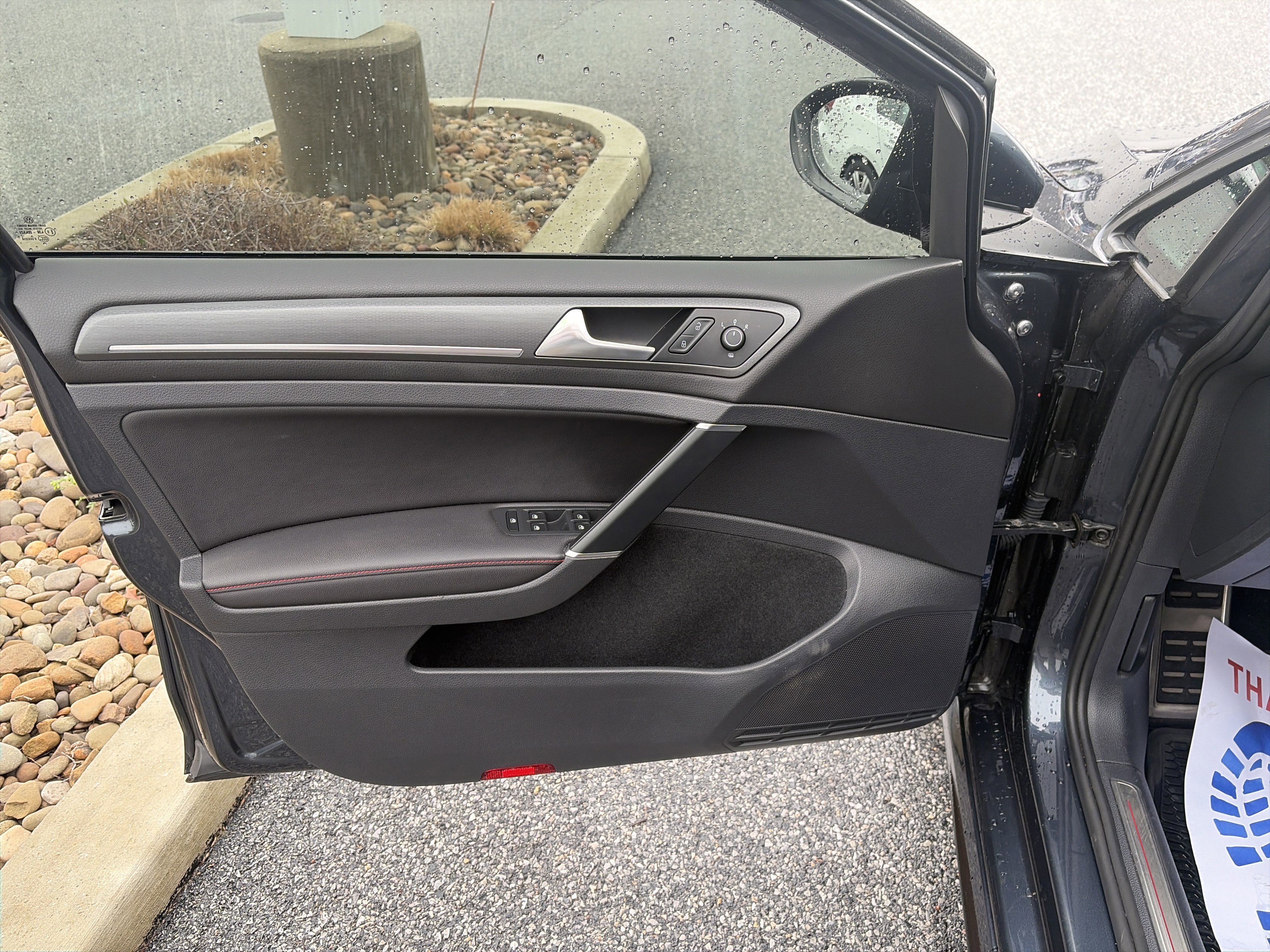 Used 2018 Volkswagen GTI S image 15