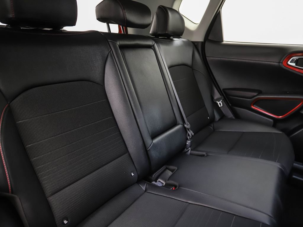 Used 2022 Kia Soul Turbo image 27