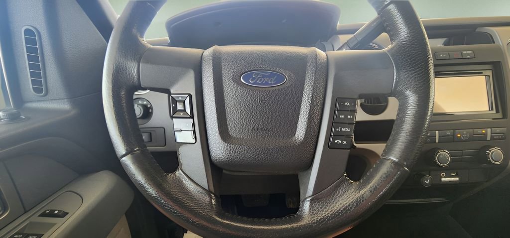 Used 2011 Ford F150 XLT w/ XLT Chrome Pkg image 22