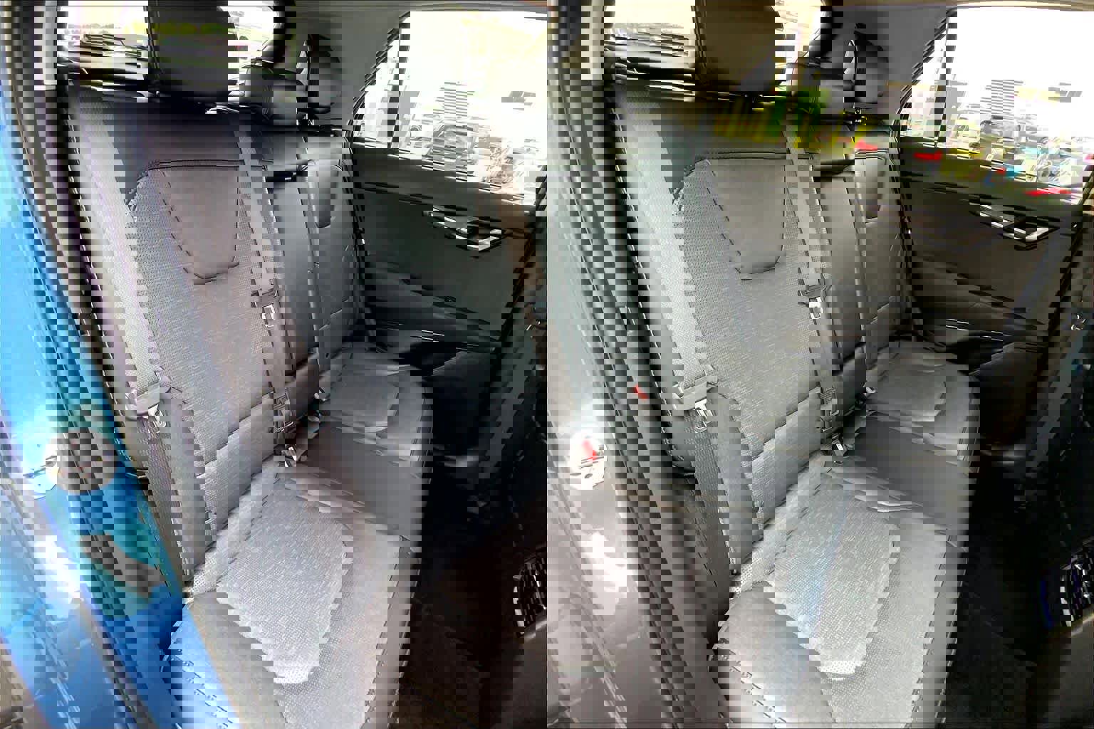 Used 2023 Kia Niro SX Touring image 18