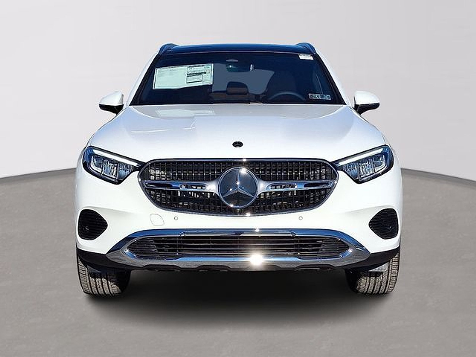 Certified 2026 Mercedes-Benz GLC 300 4MATIC image 2