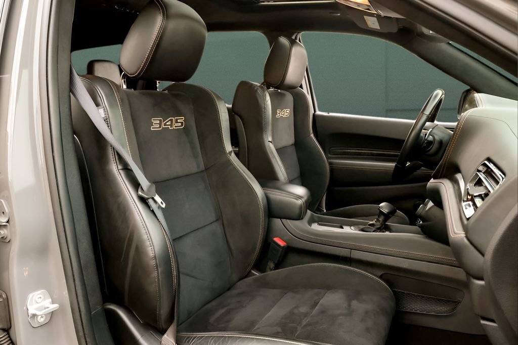 Used 2022 Dodge Durango SRT w/ Black Package AWD/4WD image 29