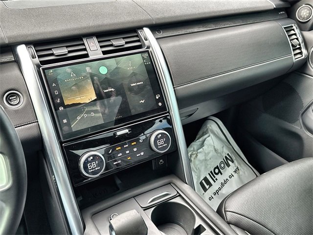 Used 2022 Land Rover Discovery HSE R-Dynamic image 33