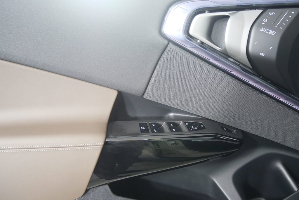 Used 2026 BMW X3 xDrive30 w/ Convenience Package image 9