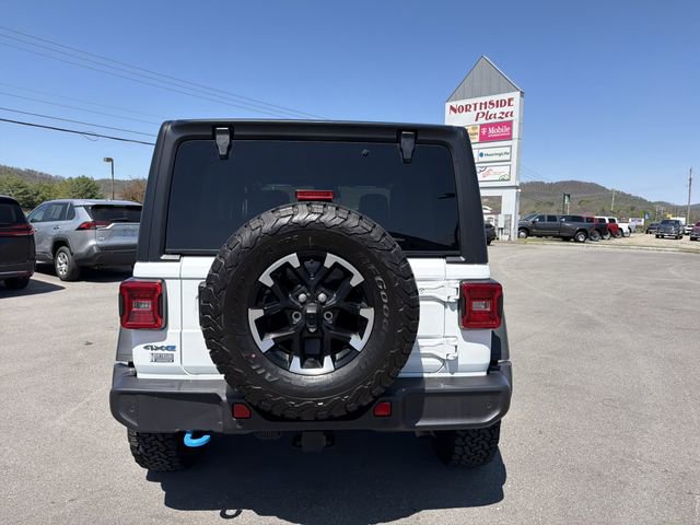 Used 2025 Jeep Wrangler Unlimited Rubicon 4xe w/ Safety Group AWD/4WD image 7
