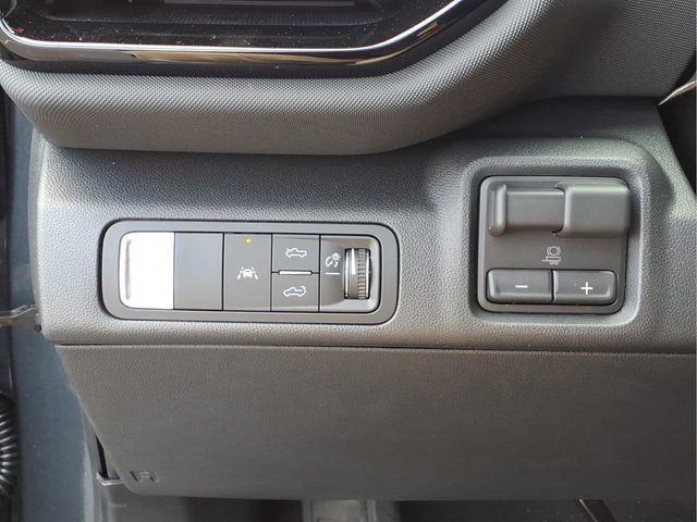 New 2026 Chevrolet Silverado EV Trail Boss image 12