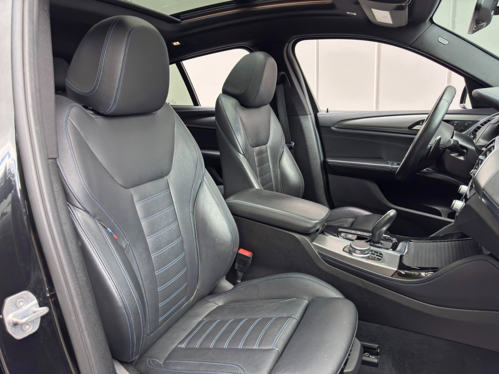 Used 2020 BMW X4 M40i w/ Executive Package AWD/4WD image 41