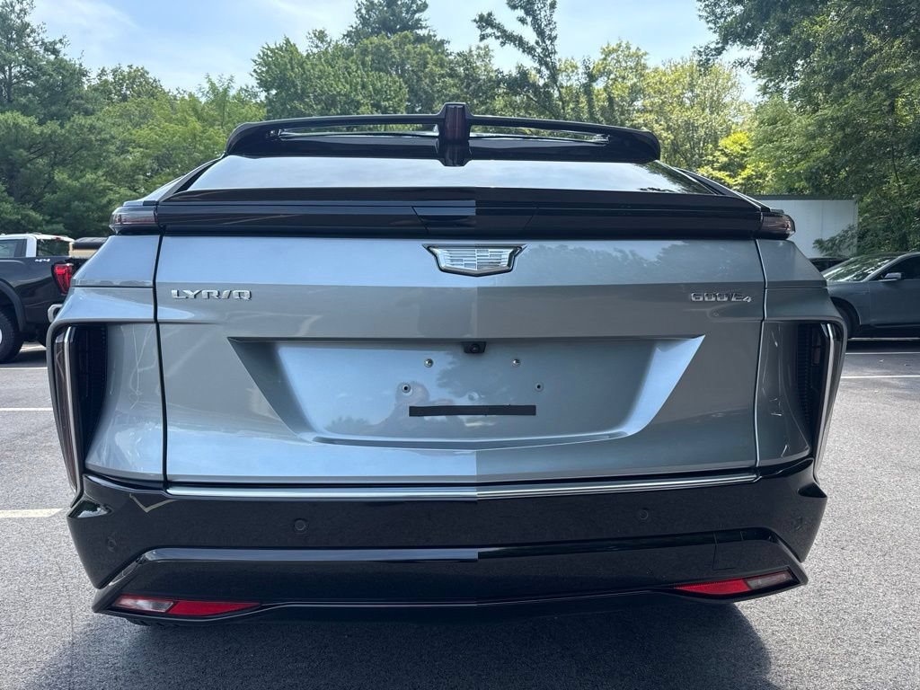 Used 2024 Cadillac Lyriq Tech w/ Driver Assist Package AWD/4WD image 4