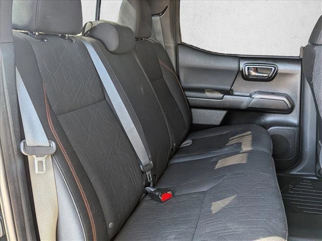 Used 2019 Toyota Tacoma TRD Off-Road image 17