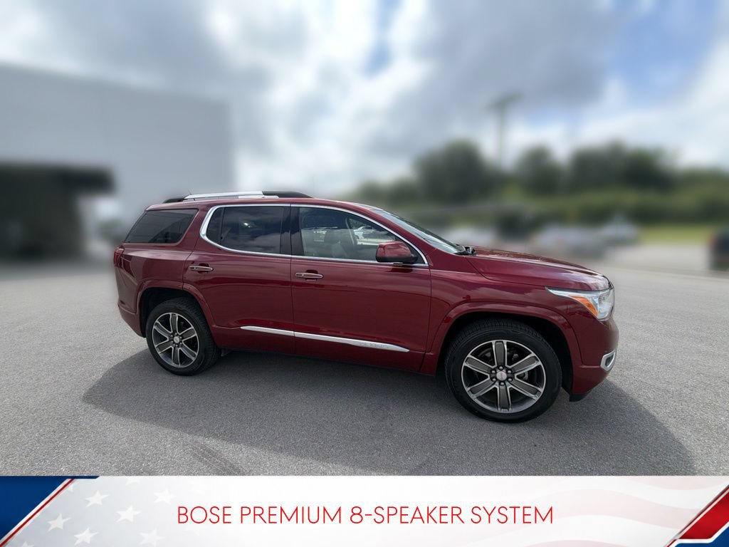 Used 2019 GMC Acadia Denali w/ Technology Package FWD image 3