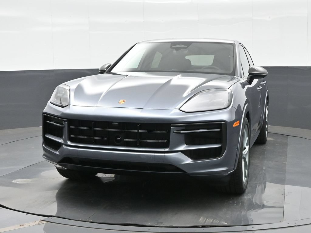 Certified 2026 Porsche Cayenne GTS AWD/4WD image 12