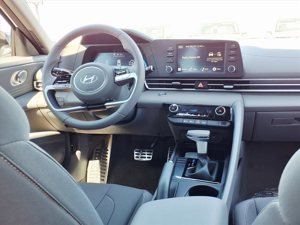 New 2026 Hyundai Elantra Sport image 10