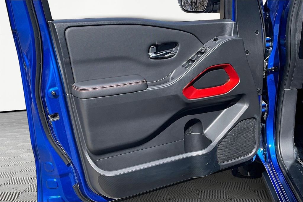 Used 2024 Nissan Frontier PRO-4X w/ Pro Convenience Package image 24