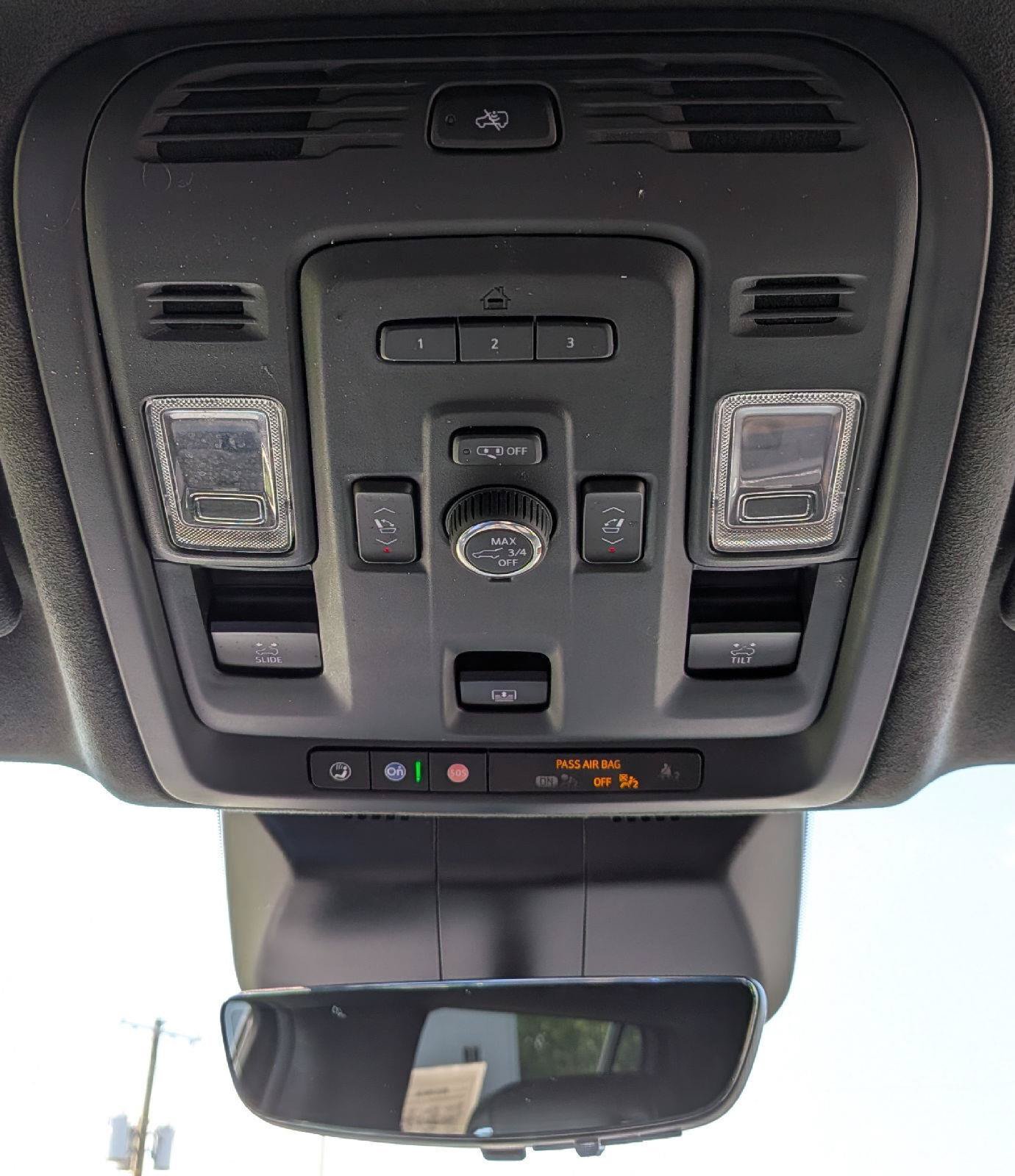 Used 2021 Cadillac Escalade Sport Platinum w/ LPO, ONYX Package AWD/4WD image 22