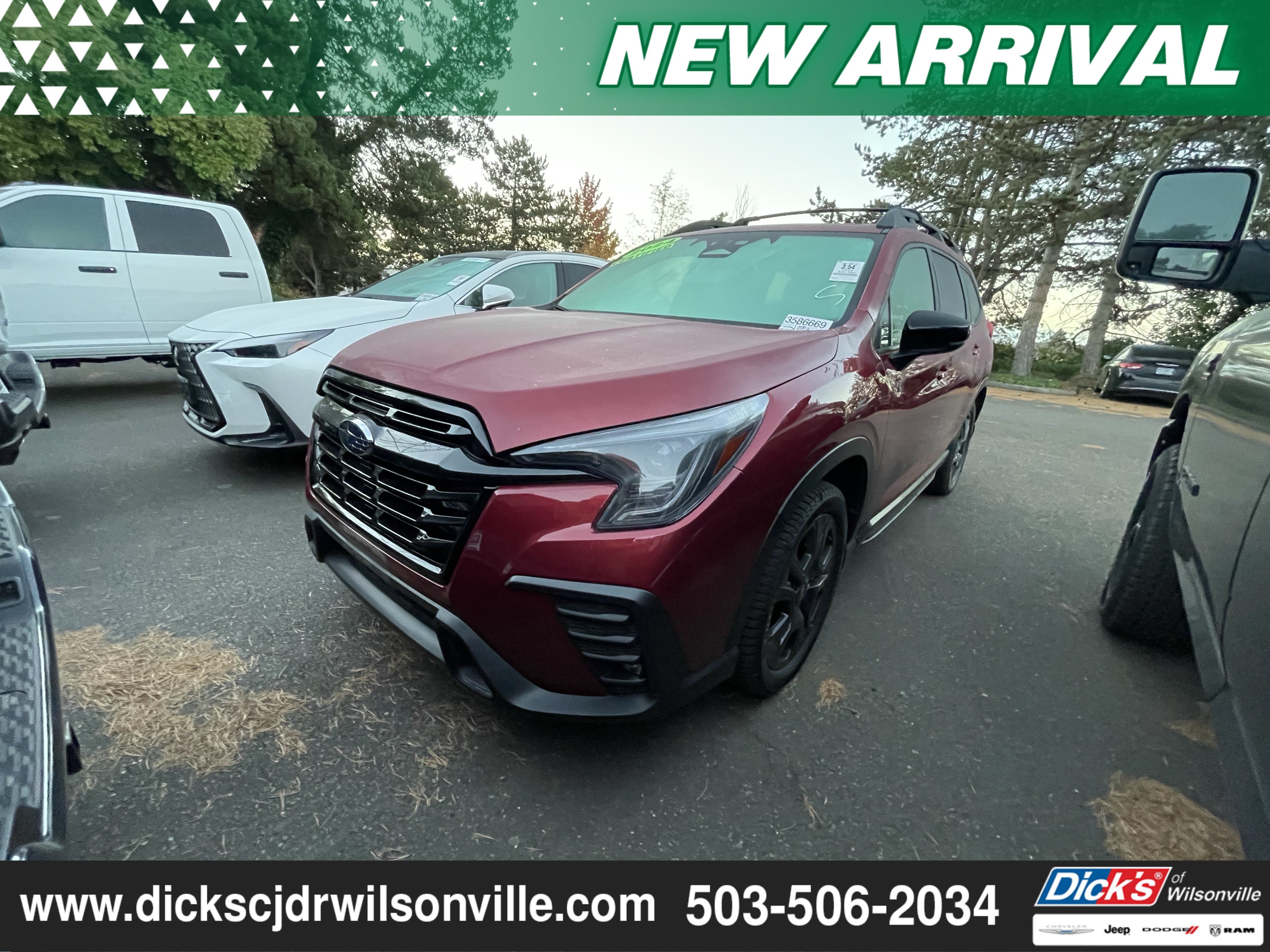 Used 2024 Subaru Ascent Onyx Edition w/ Popular Package Onyx AWD/4WD image 1