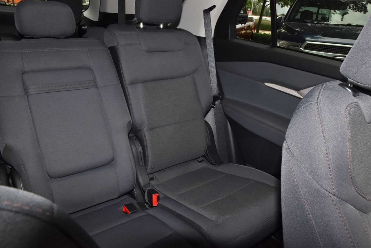 Certified 2025 Ford Explorer Active RWD image 22