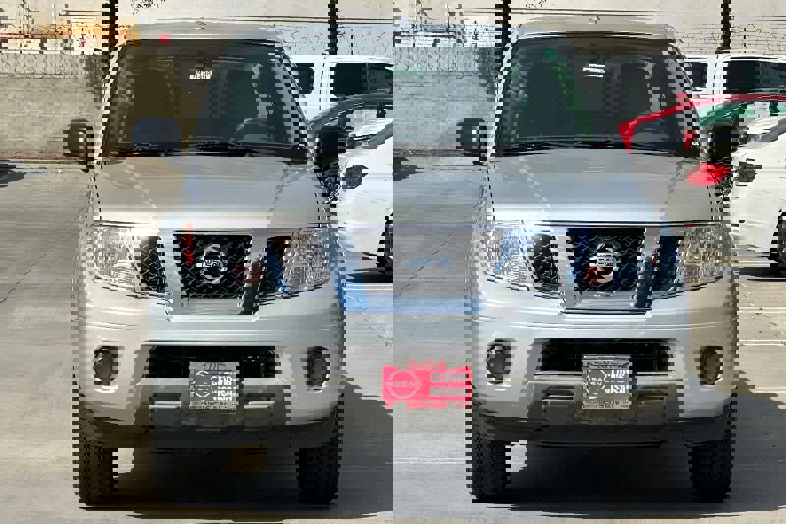 Used 2017 Nissan Frontier SV image 11