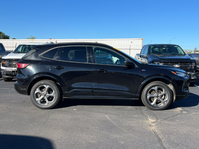 Certified 2024 Ford Escape ST-Line w/ Tech Pack #1 AWD/4WD image 46