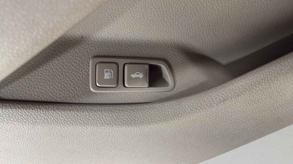 Used 2013 Kia Optima EX image 15