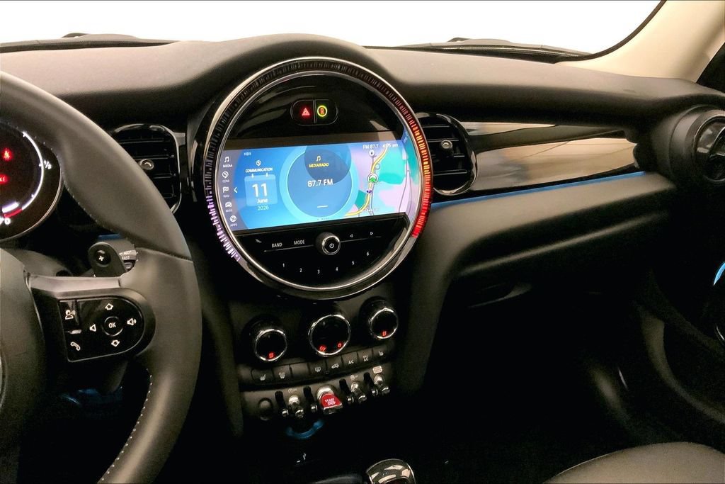 Used 2024 MINI Cooper S FWD image 5