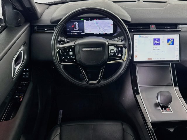 Used 2026 Land Rover Range Rover Velar S AWD/4WD image 14