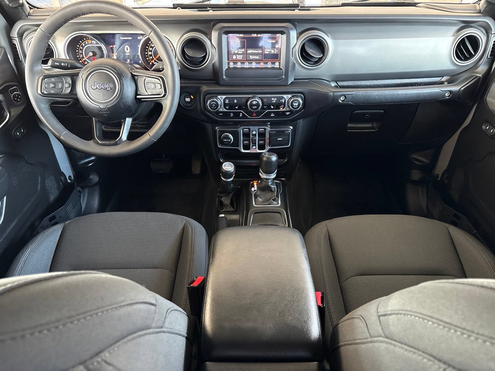 Used 2023 Jeep Gladiator Sport AWD/4WD image 20