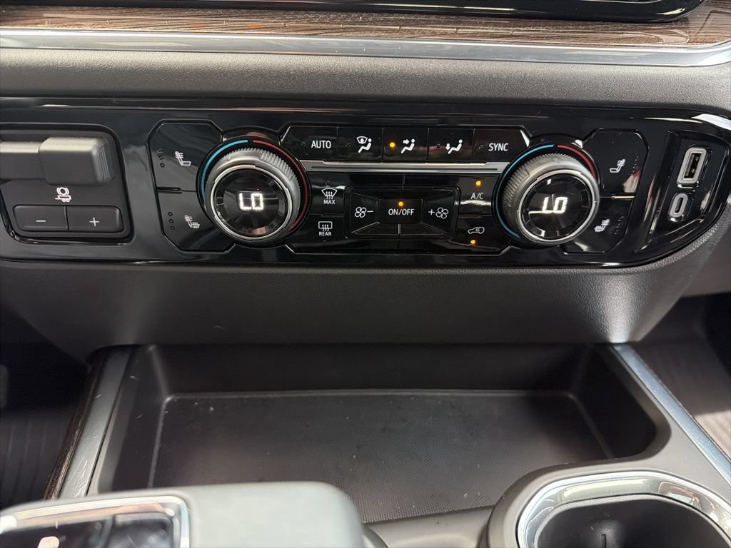 Used 2024 Chevrolet Silverado 1500 LT Trail Boss w/ LT Trail Boss Premium Package AWD/4WD image 90
