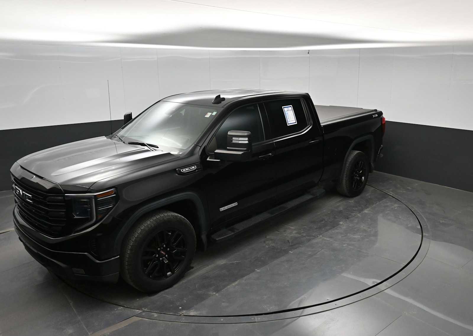 Used 2023 GMC Sierra 1500 Elevation AWD/4WD image 28