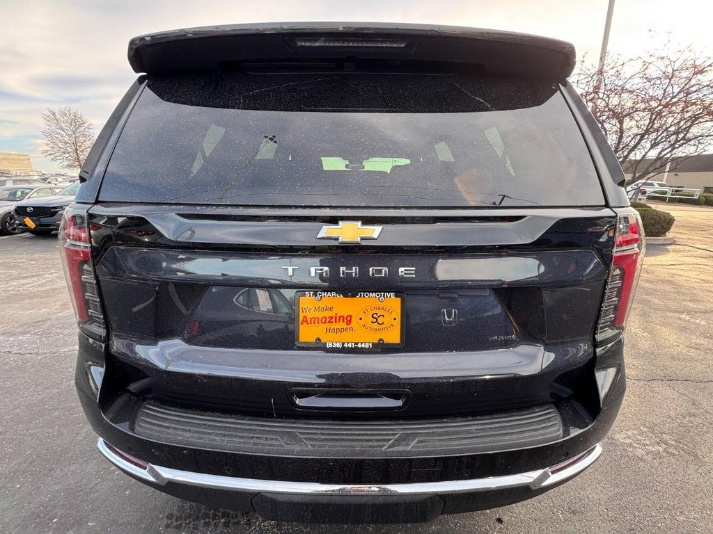 Used 2025 Chevrolet Tahoe LS image 4
