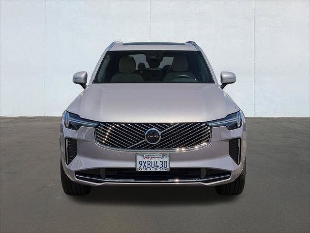 Used 2026 Volvo XC90 B6 Plus w/ Protection Package Premier AWD/4WD image 2