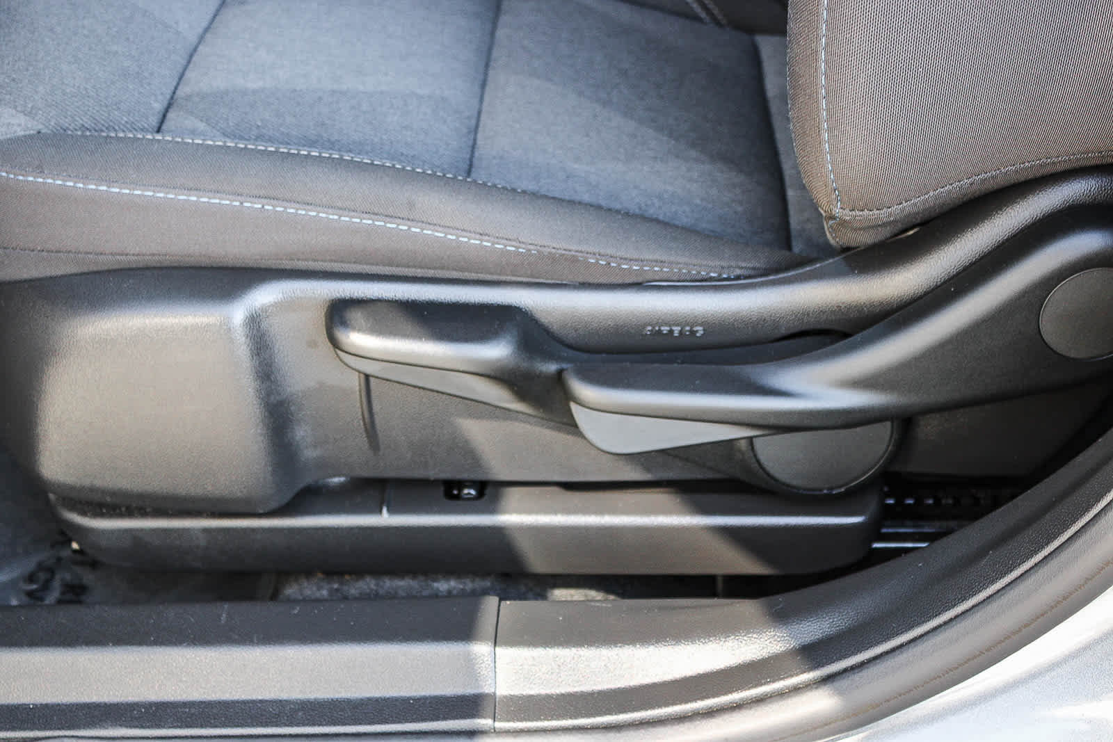 Used 2024 Chevrolet Trax LS w/ LS Convenience Package image 20