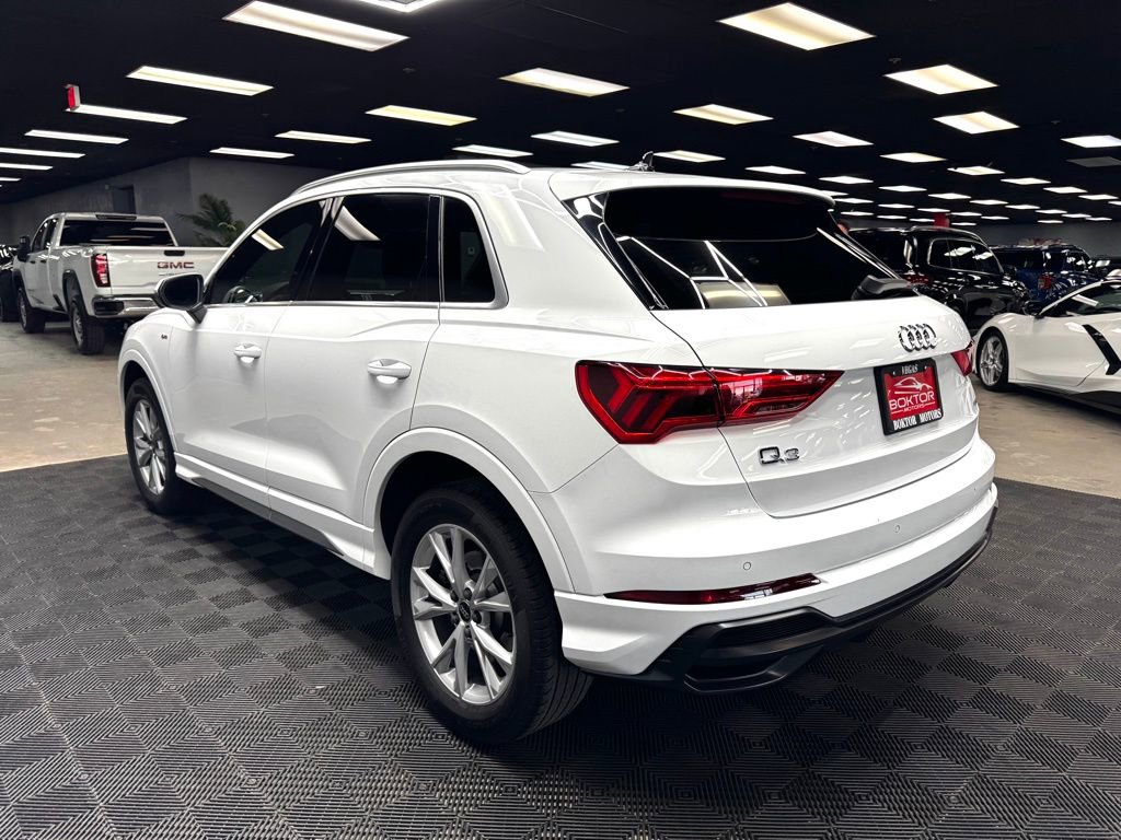 Used 2022 Audi Q3 2.0T Premium w/ Convenience Package AWD/4WD image 11