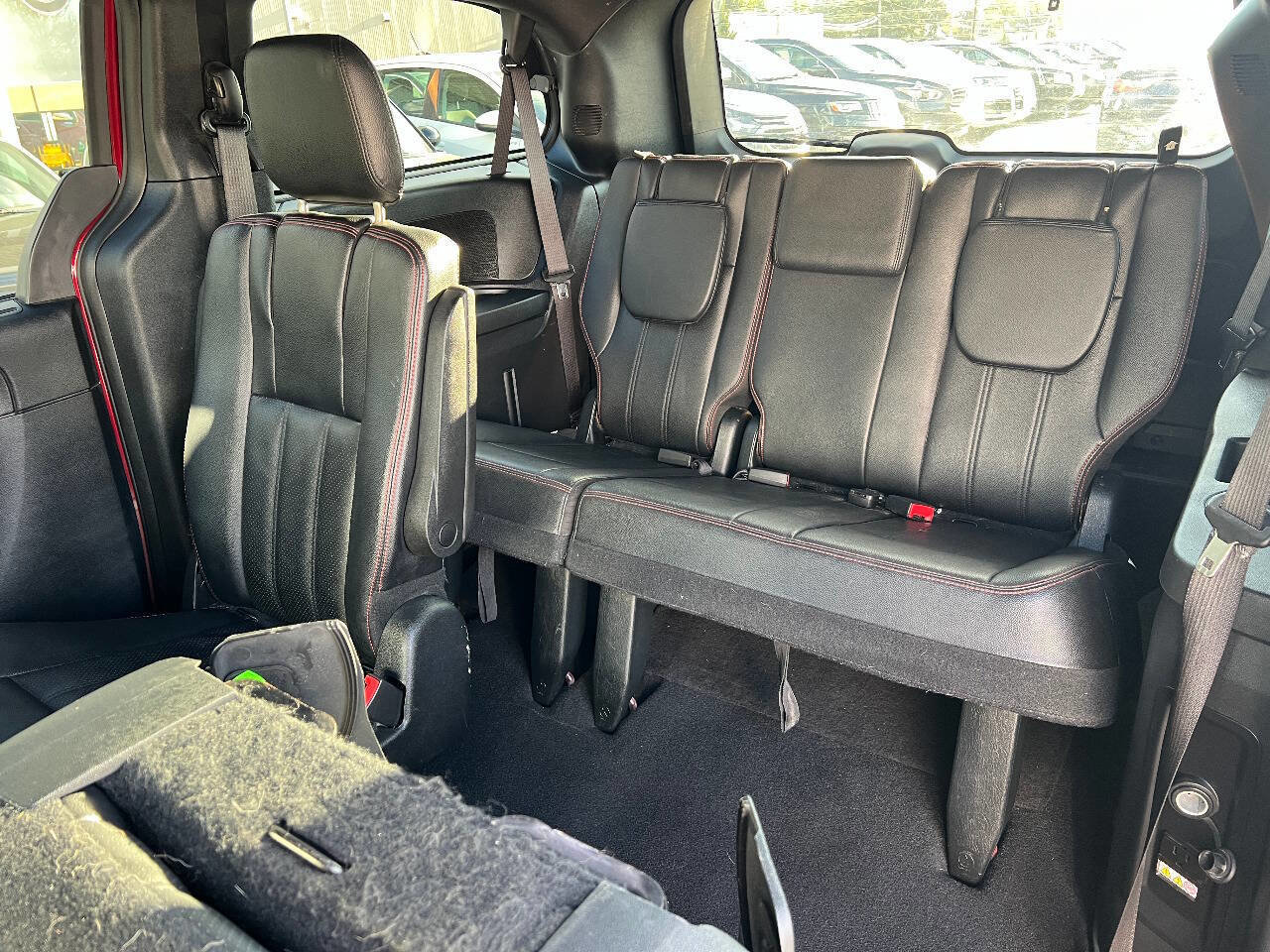 Used 2019 Dodge Grand Caravan GT image 26