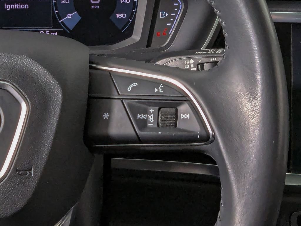 Used 2020 Audi Q3 2.0T Premium w/ Convenience Package image 29
