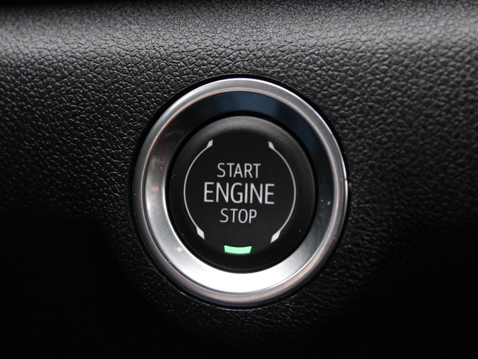 Used 2026 GMC Terrain AT4 w/ LPO, Floor Liner Package image 15