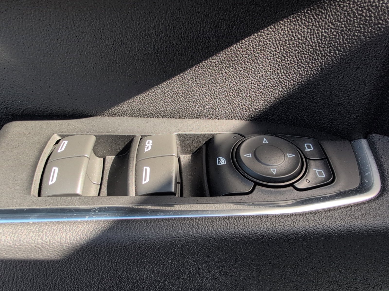 Used 2025 GMC Sierra 1500 Elevation w/ Elevation Premium Package image 19