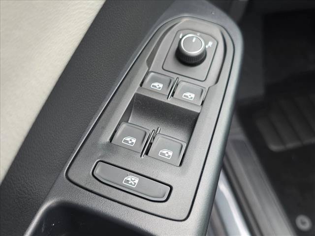 New 2026 Volkswagen Taos S FWD image 5