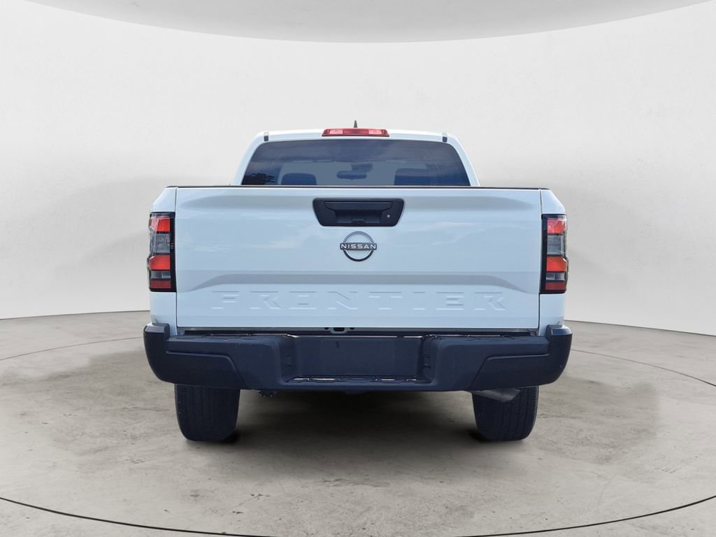 Used 2022 Nissan Frontier S RWD image 5