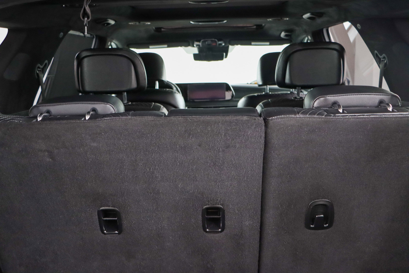 Used 2023 Hyundai Palisade Calligraphy image 32