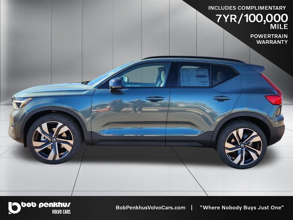 New 2026 Volvo XC40 B5 Ultra w/ Climate Package AWD/4WD image 28