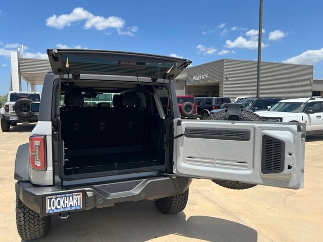New 2026 Ford Bronco Outer Banks w/ Sasquatch Package AWD/4WD image 16