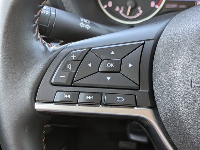 Used 2025 Nissan Sentra SR FWD image 26