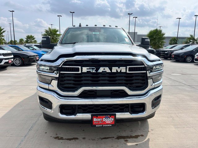 New 2027 RAM 3500 Tradesman AWD/4WD image 2