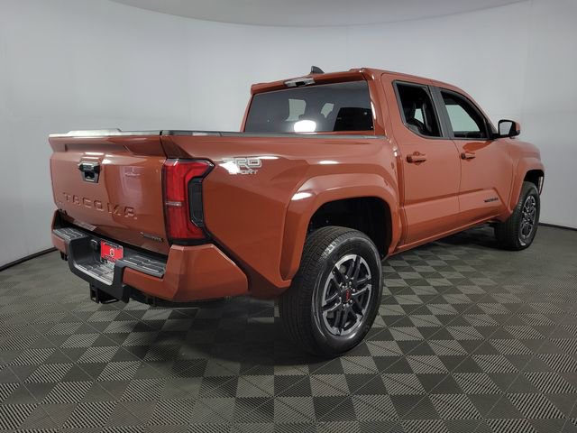 Used 2025 Toyota Tacoma TRD Sport image 8