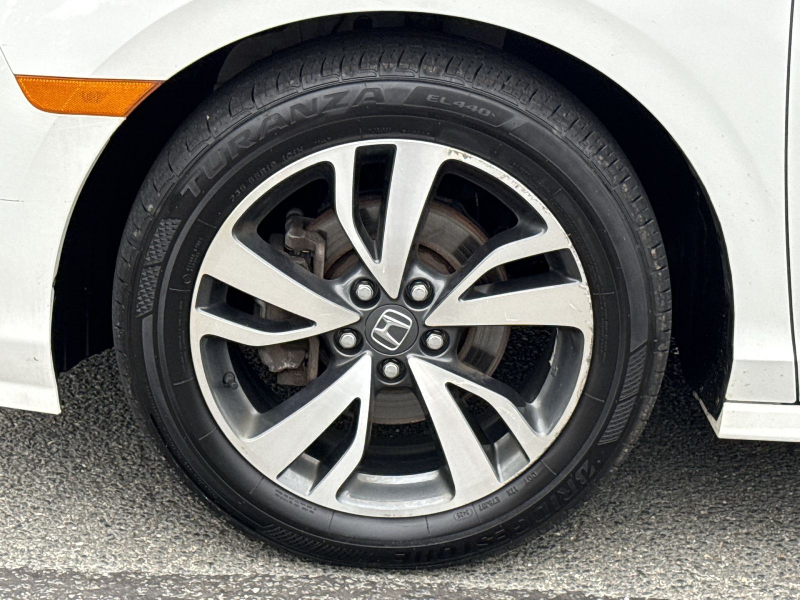 Used 2023 Honda Odyssey Touring image 12